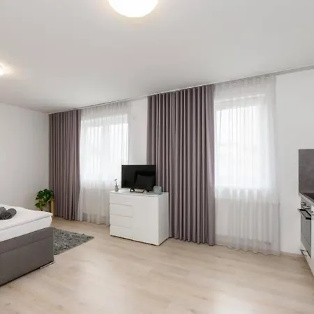 Urban Nest Apartman *